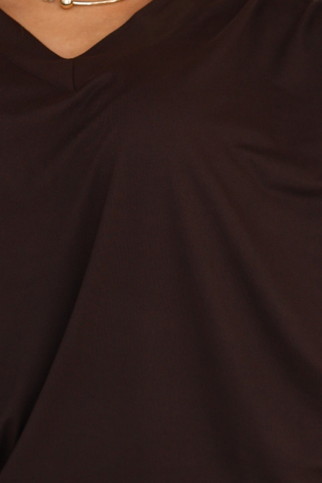 402-9 Bequemes Fledermauskleid mit langen Ärmeln - Schokolade