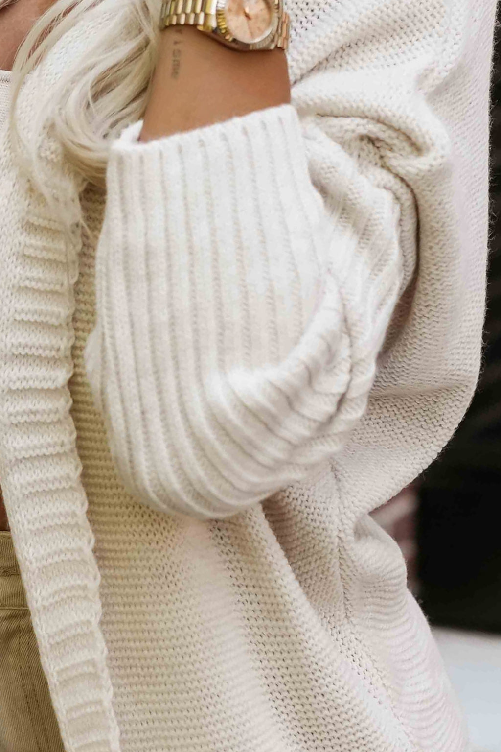 629-1 Bequemer Oversize-Cardigan mit Kapuze und stylischem Patch - Beige