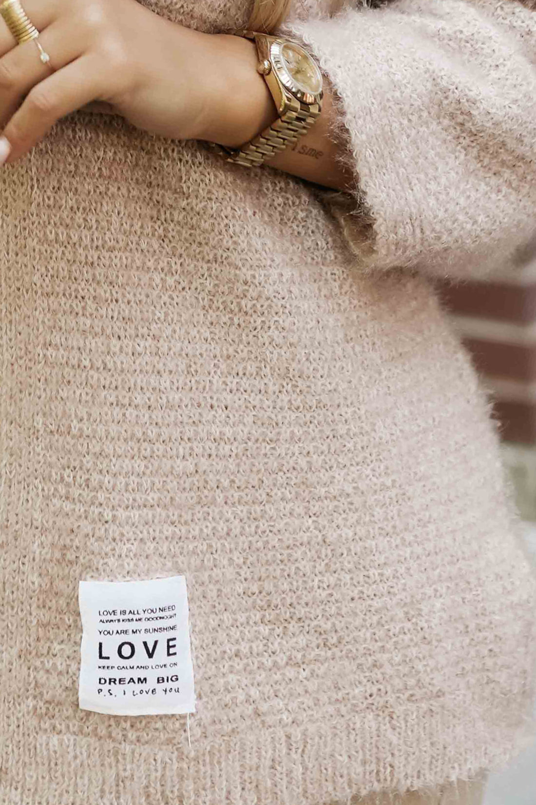 631-1 Stylische Strickjacke aus weichem Sweat-Strick - Beige