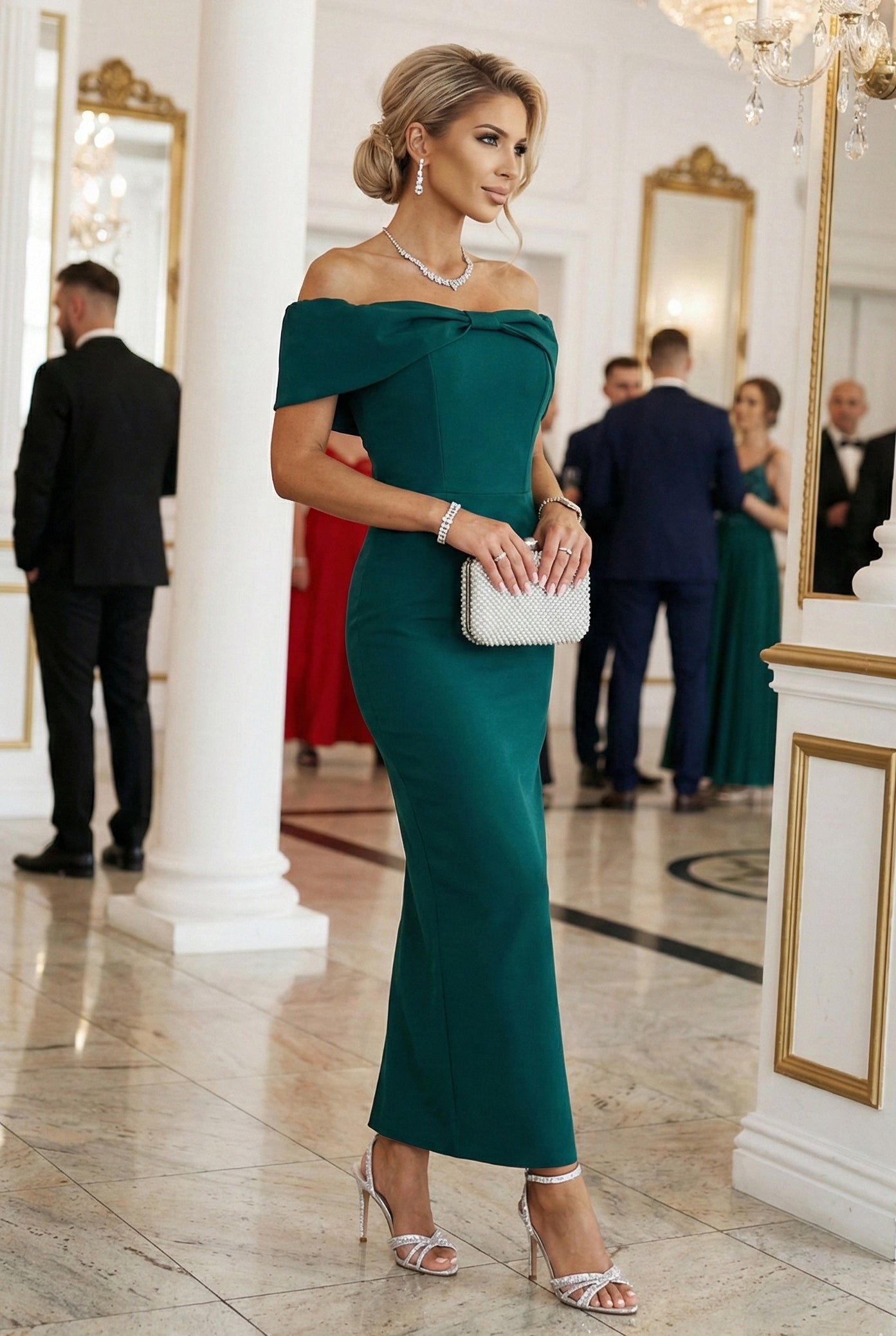 644-1 Sinnliches Midikleid mit Schleife am Ausschnitt - Flaschengrün