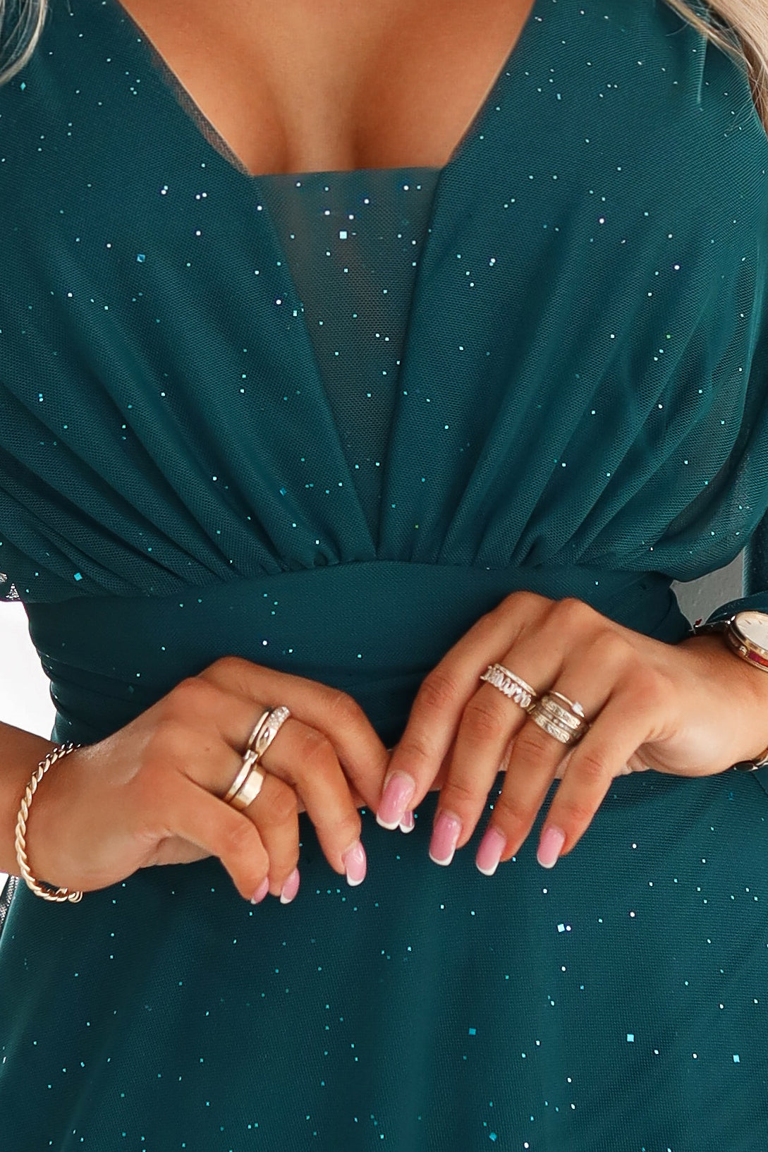 654-1 Langes, schimmerndes Plus-Size-Kleid mit U-Boot-Ausschnitt und transparenten Ärmeln - flaschengrün