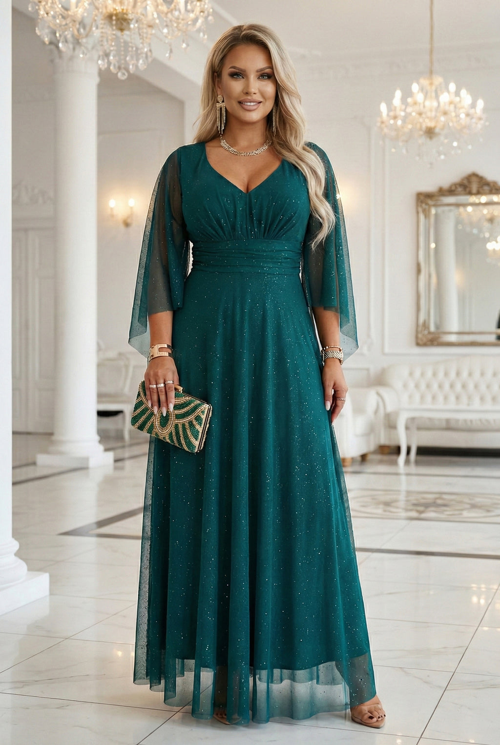 655-2 Ein langes, schimmerndes Kleid mit tiefem Ausschnitt und transparenten Ärmeln - smaragdgrün