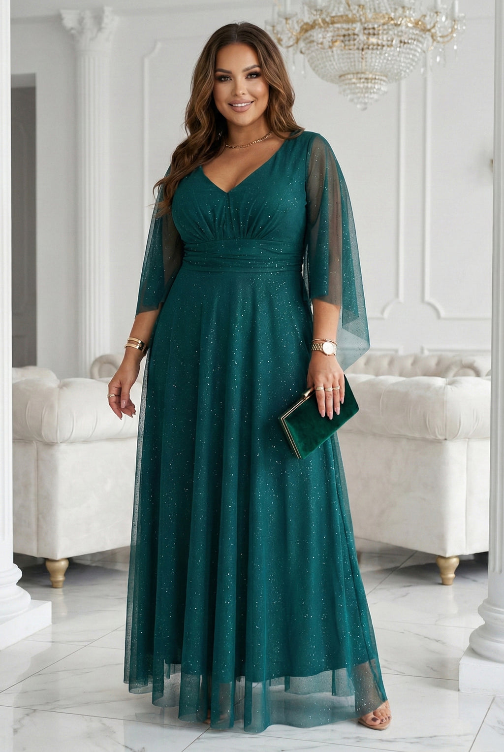 655-2 Ein langes, schimmerndes Kleid mit tiefem Ausschnitt und transparenten Ärmeln - smaragdgrün